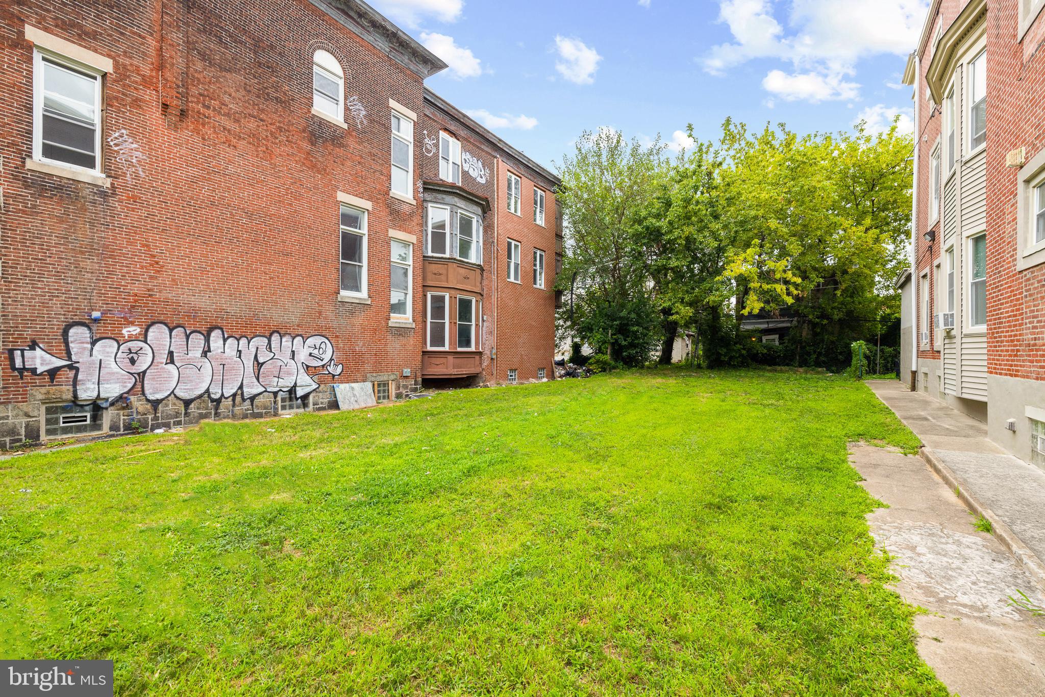 1241 W ALLEGHENY AVENUE