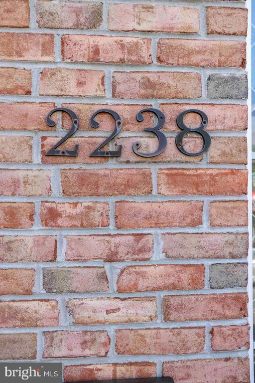 2238 CHRISTIAN STREET
