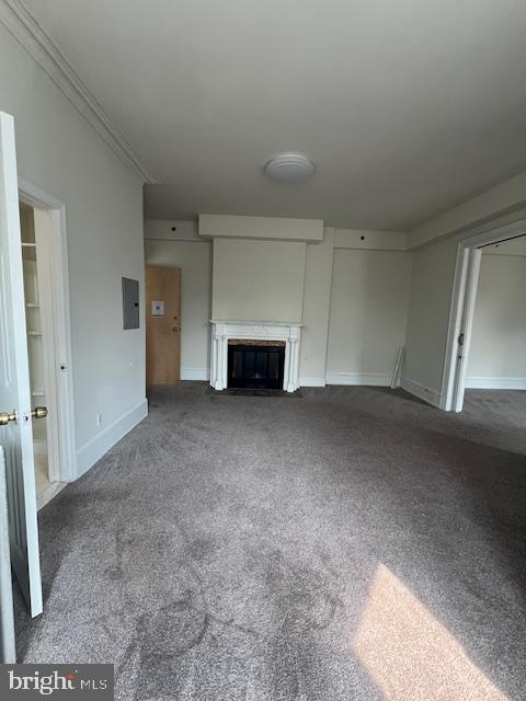 3420 RACE STREET 2R