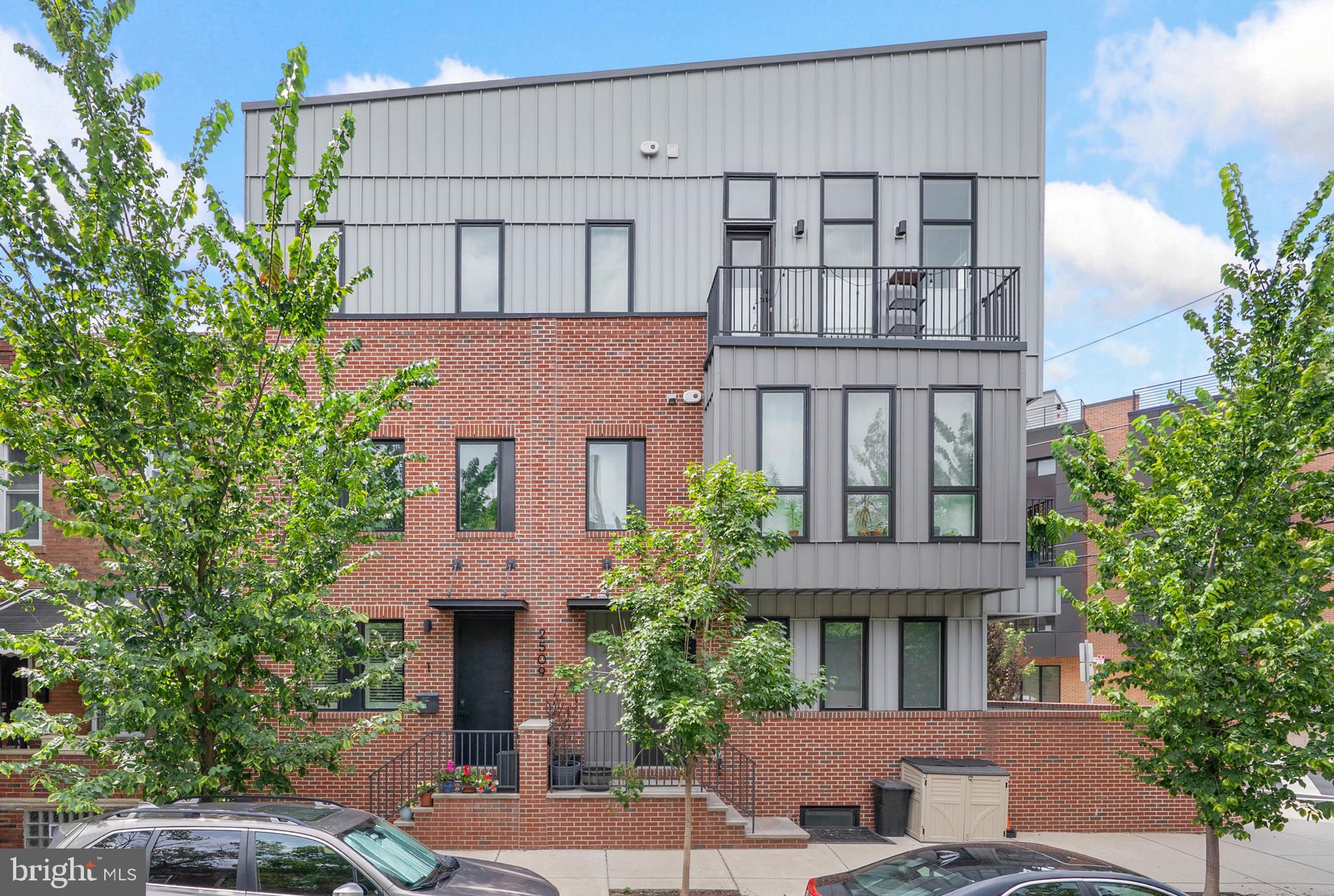 2509 GRAYS FERRY AVENUE 1