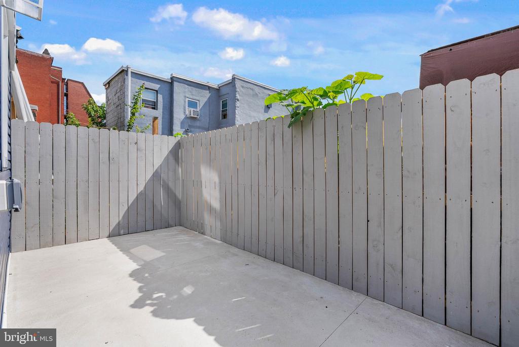 2619 N 4TH STREET