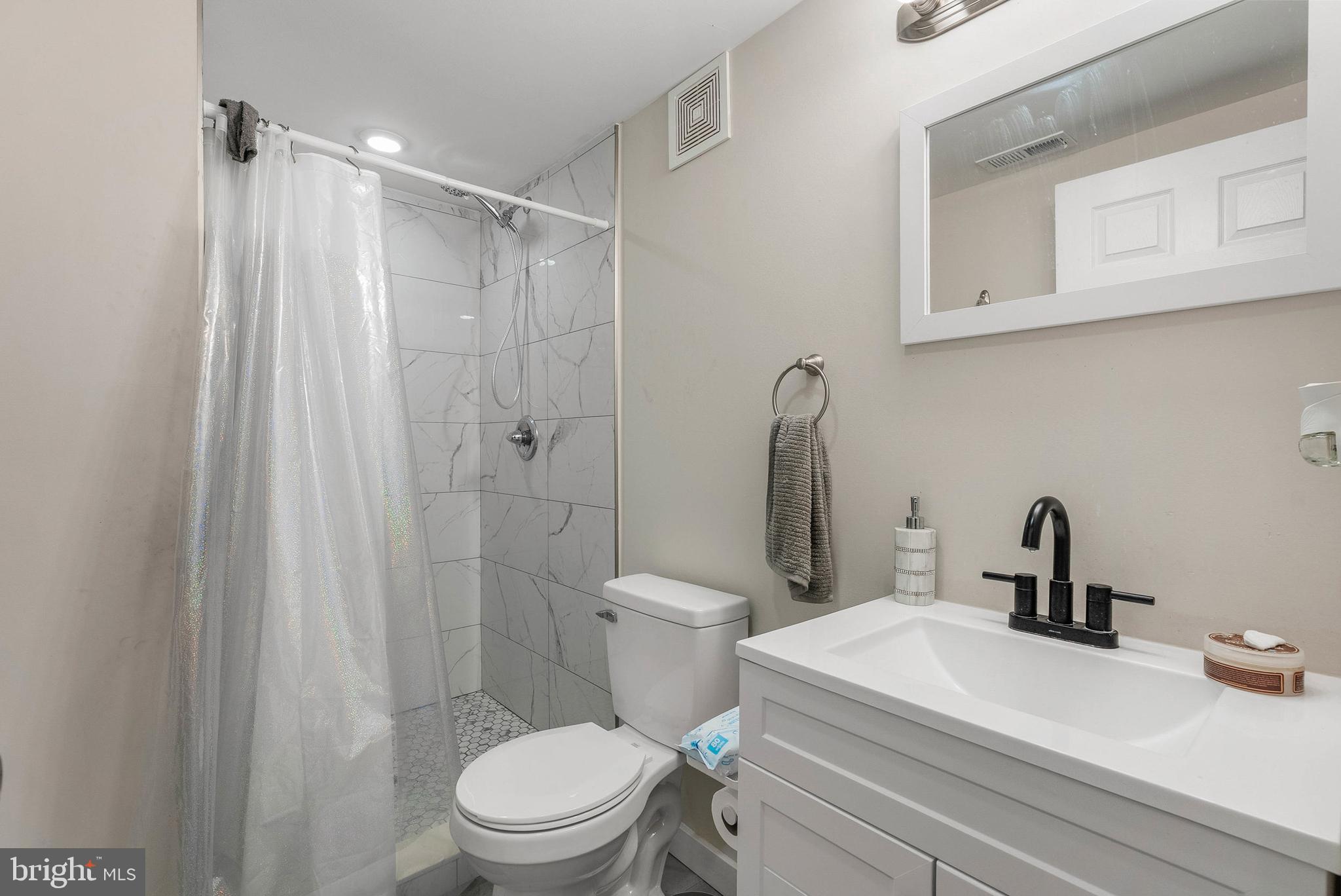 133 W HUNTINGDON STREET