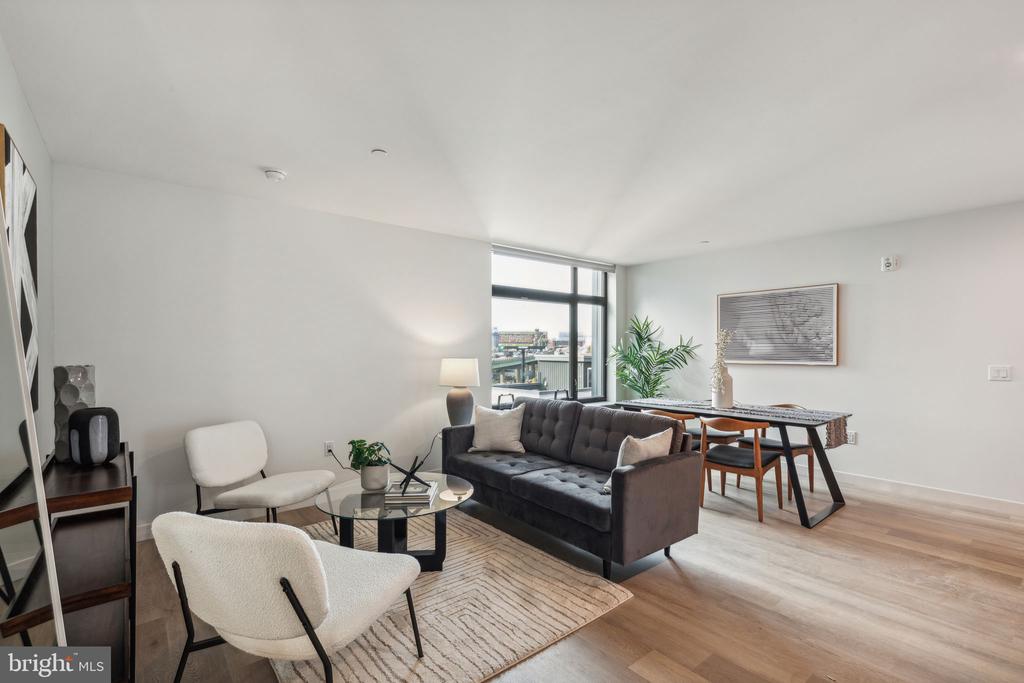 1122 FRANKFORD AVENUE 306