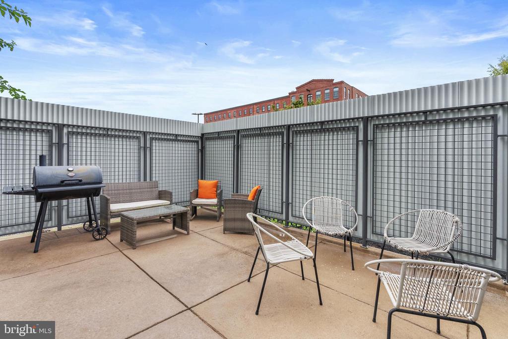 139 W JEFFERSON STREET