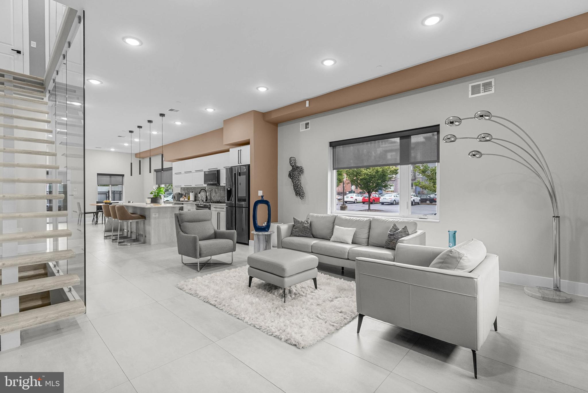 139 W JEFFERSON STREET