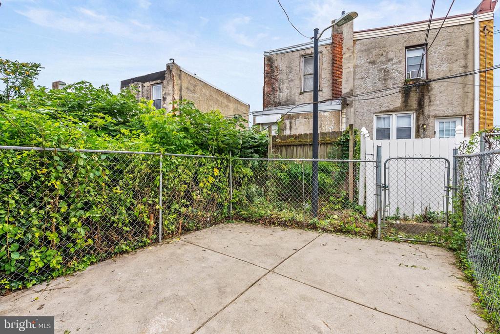 5636 HAVERFORD AVENUE
