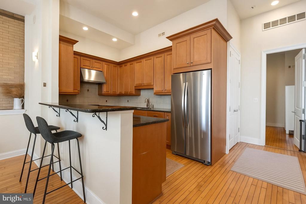 511 S 21ST STREET 102
