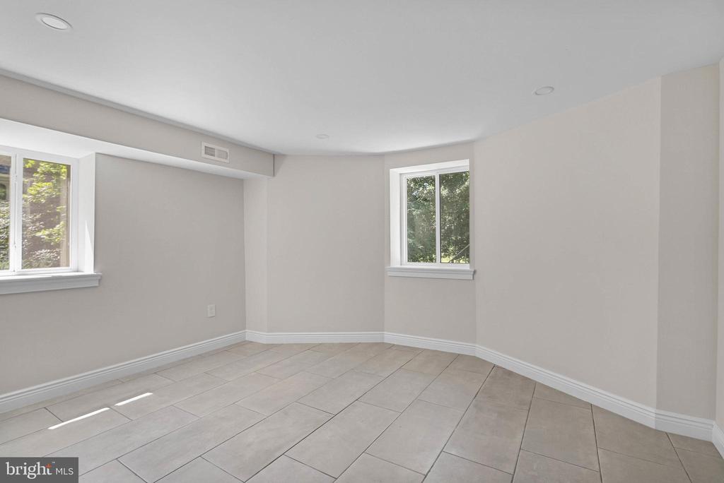 319 PELHAM ROAD