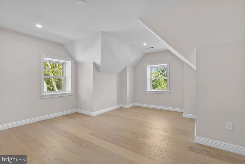 319 PELHAM ROAD