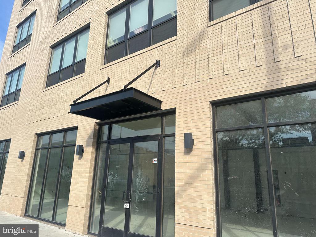 139 W CHELTEN AVENUE