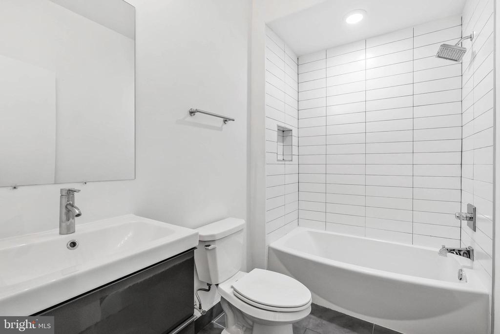 1548 S 25TH STREET
