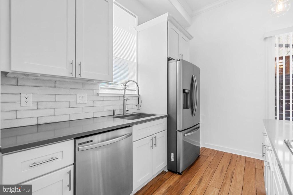 1548 S 25TH STREET