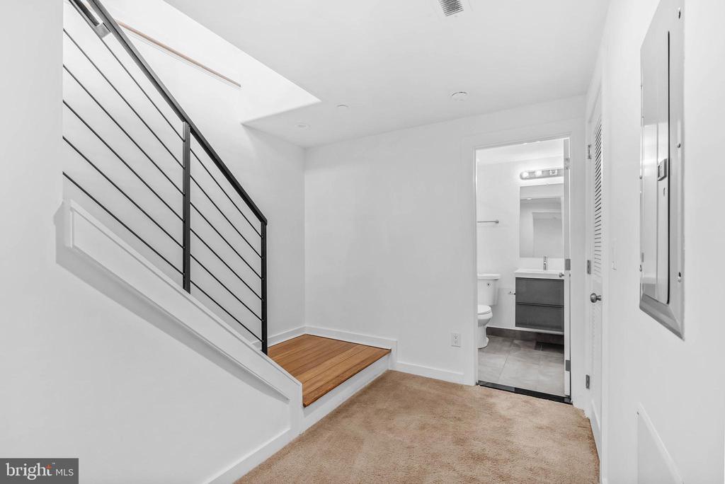 1548 S 25TH STREET