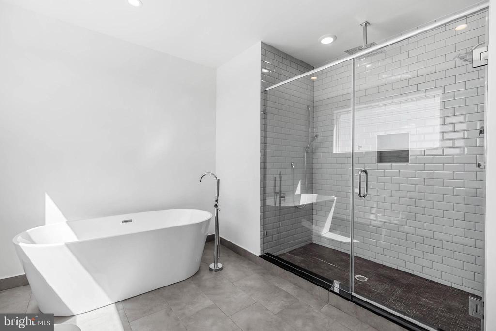 1548 S 25TH STREET