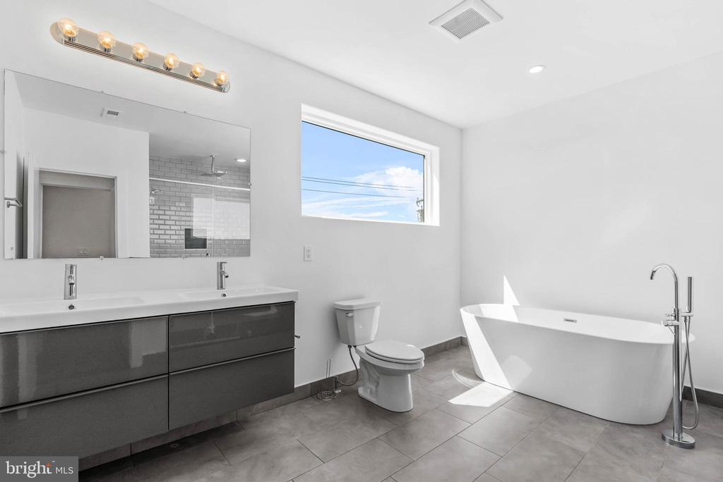 1548 S 25TH STREET