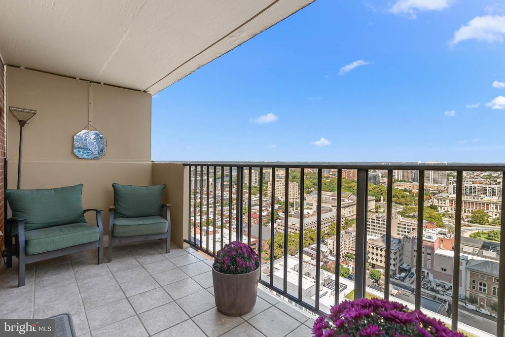 1901 JOHN F KENNEDY BOULEVARD 45 2806