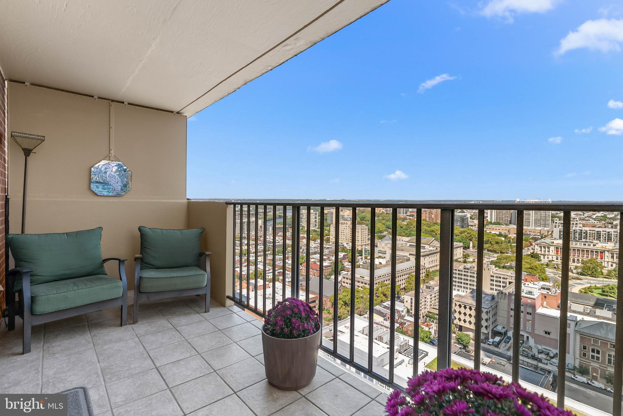 1901 JOHN F KENNEDY BOULEVARD 45 2806