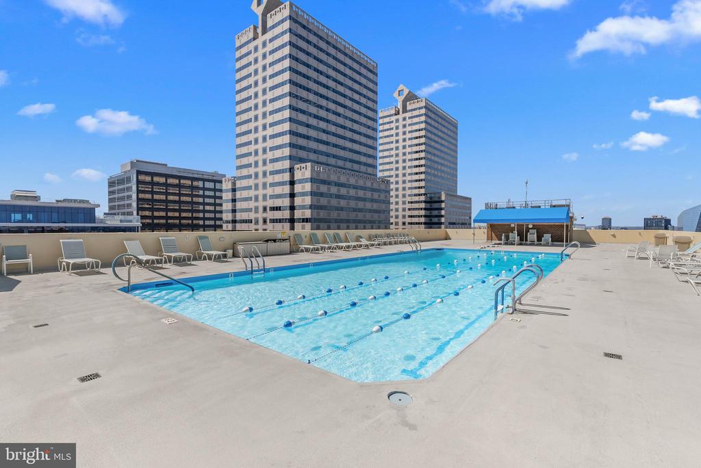1901 JOHN F KENNEDY BOULEVARD 45 2806