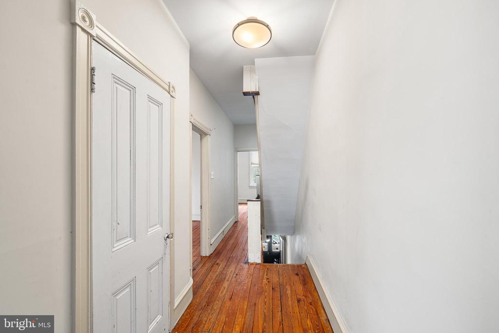 1912 S 15TH STREET