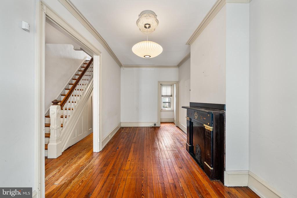 1912 S 15TH STREET