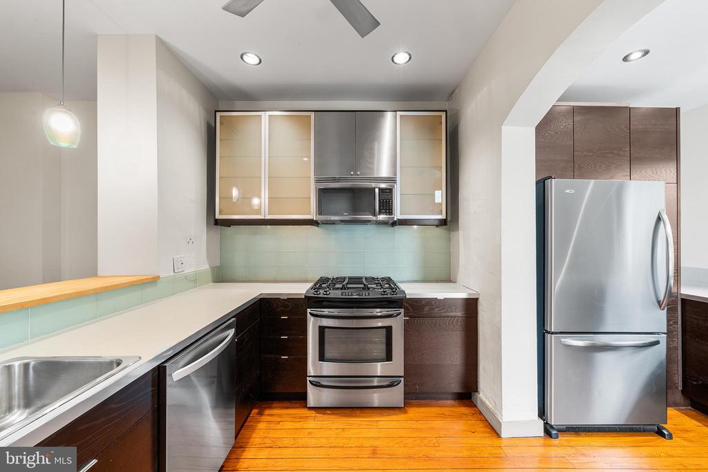 1912 S 15TH STREET