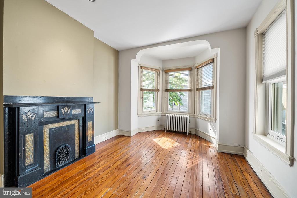 1912 S 15TH STREET