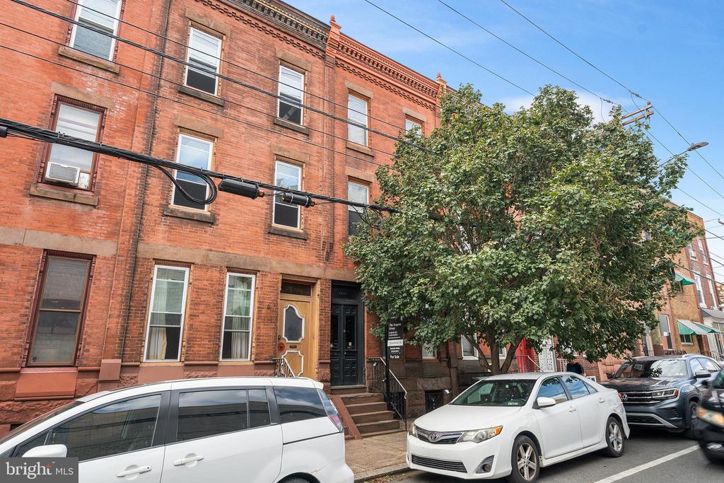 1912 S 15TH STREET
