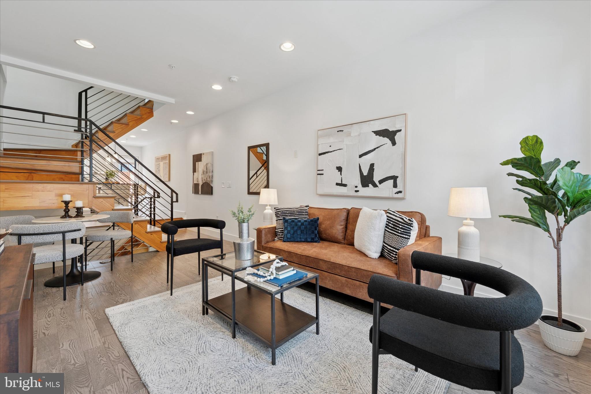 1440 S COLORADO STREET