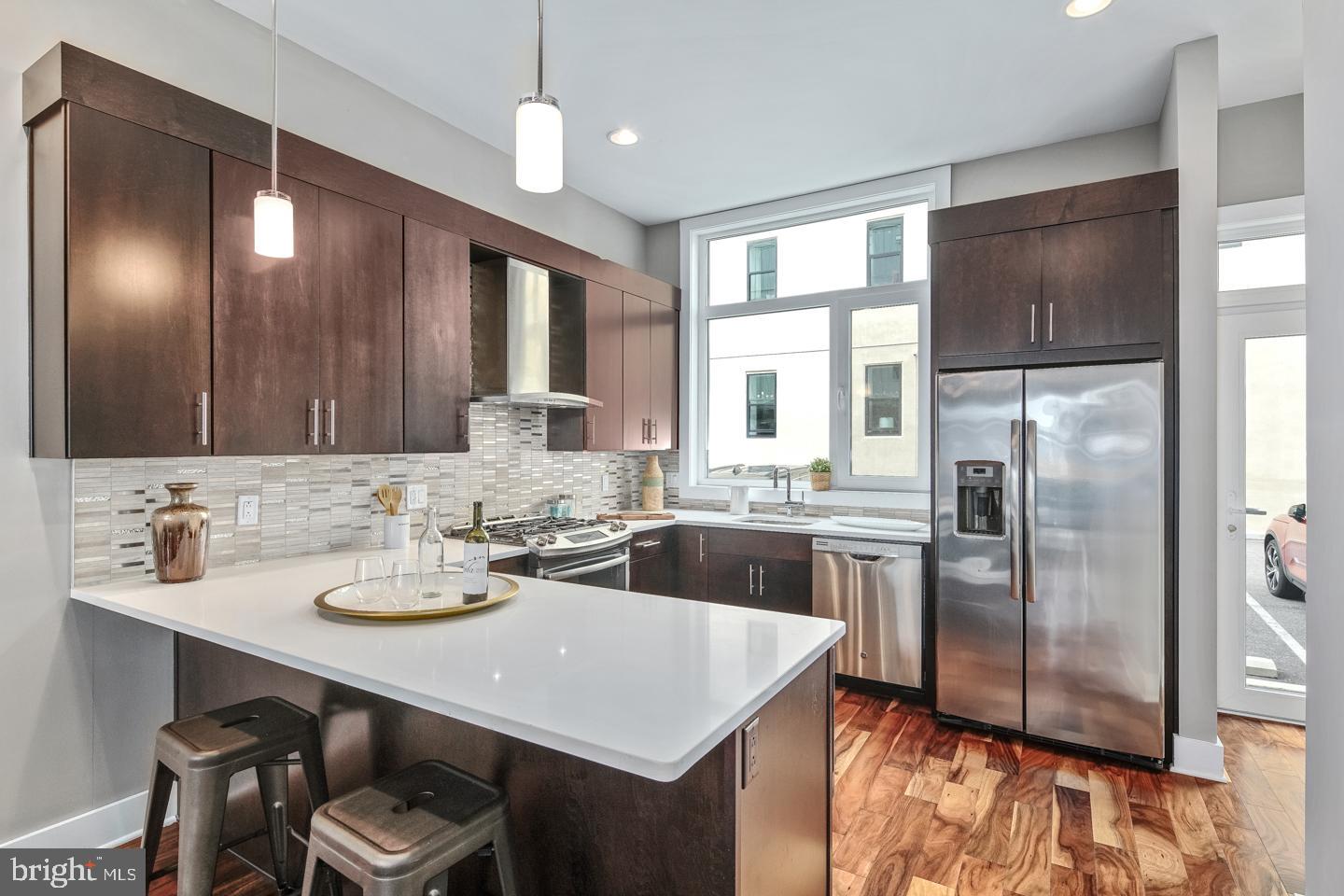 1124 N AMERICAN STREET 1