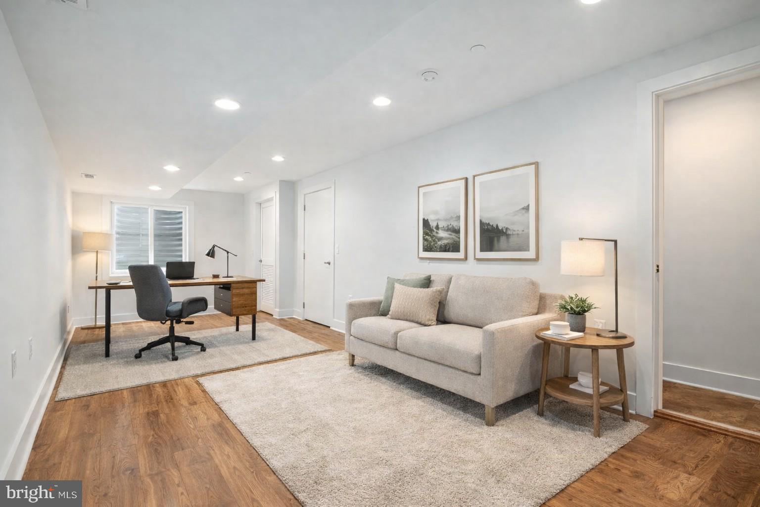 1124 N AMERICAN STREET 1