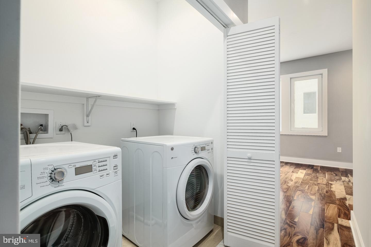 1124 N AMERICAN STREET 1