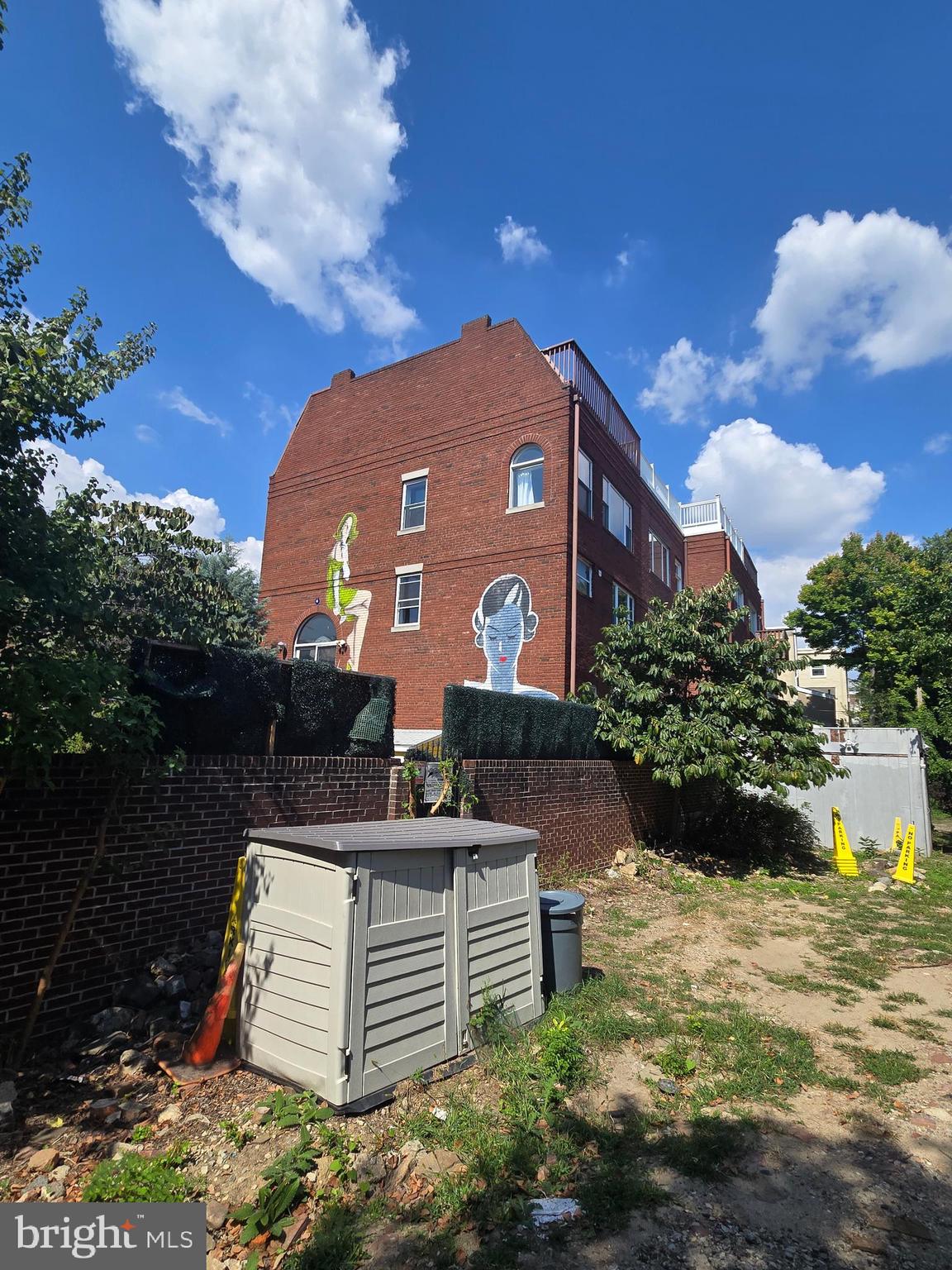 793 S FRONT STREET
