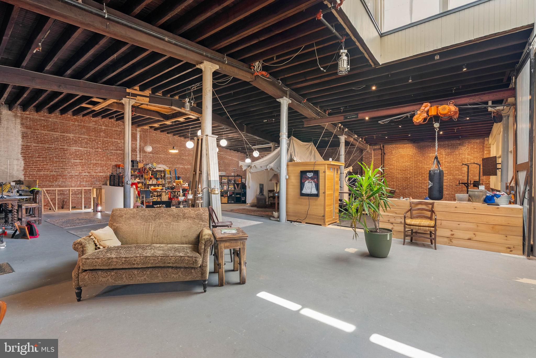 1521 N 31ST STREET 31 300