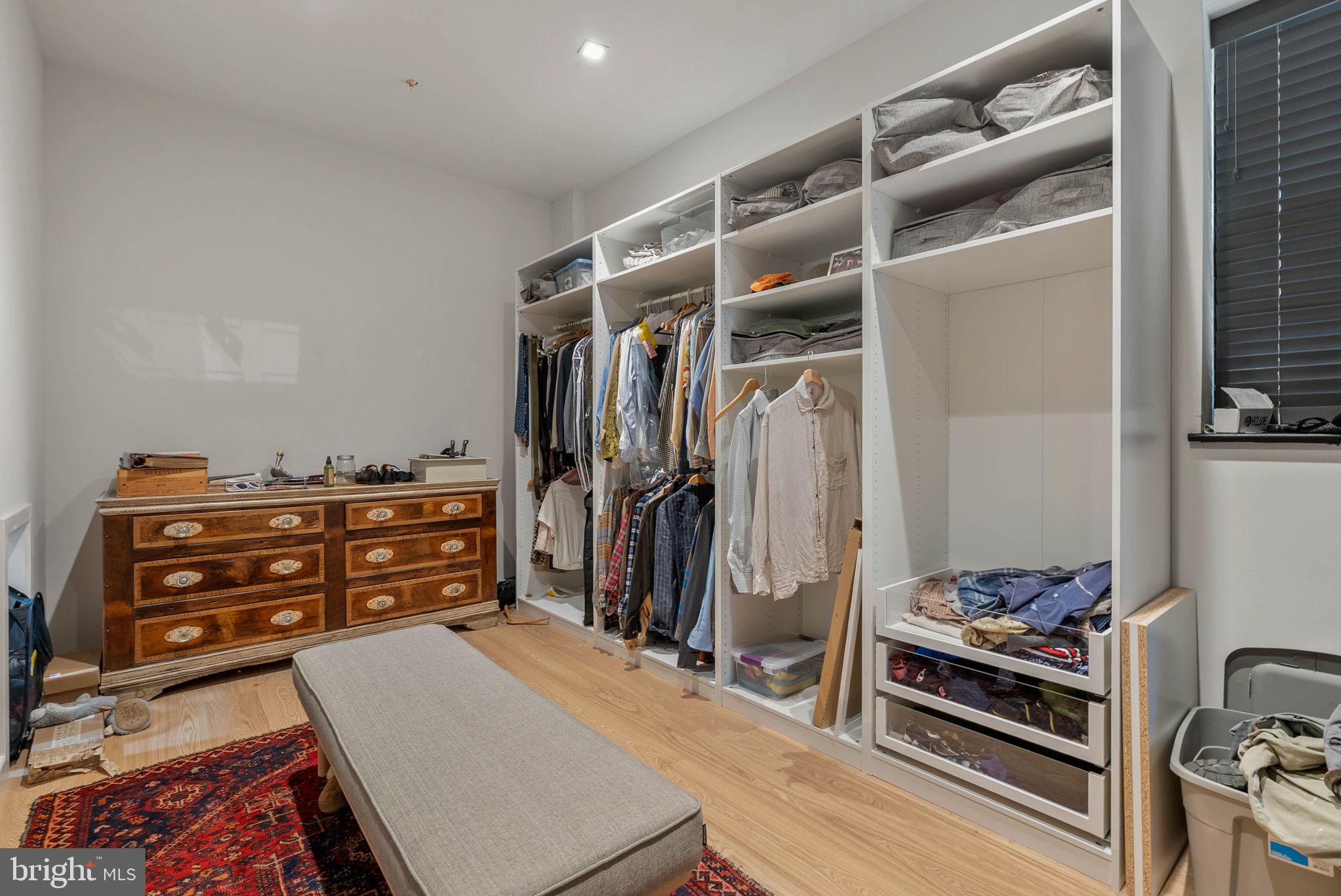 1521 N 31ST STREET 31 300