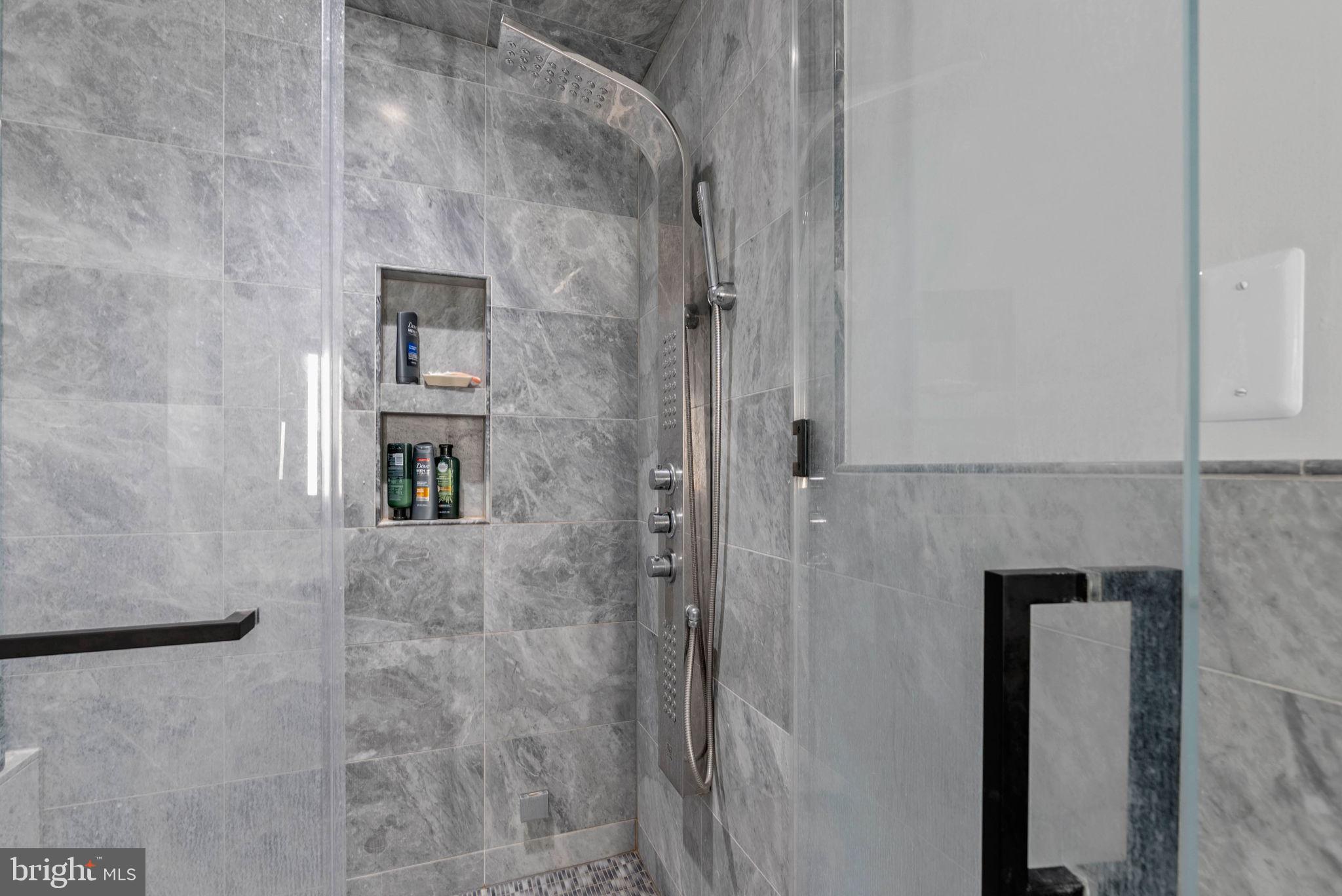 1521 N 31ST STREET 31 300