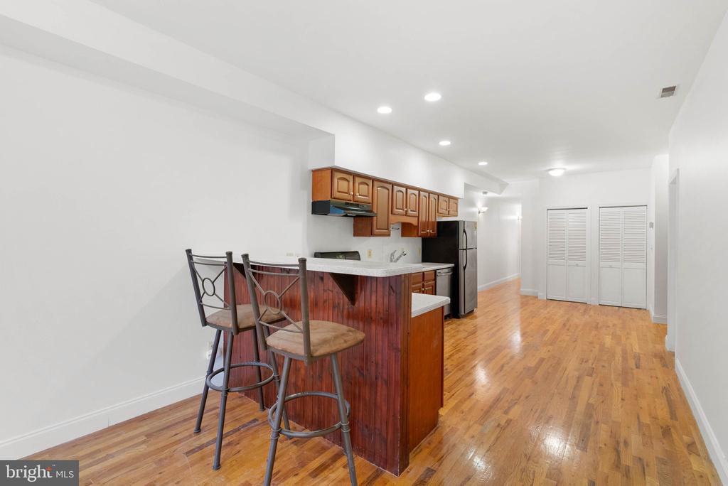 814 SOUTH STREET Unit: 2