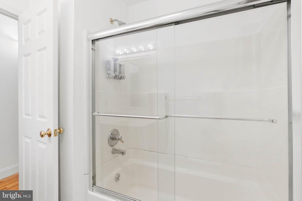 814 SOUTH STREET Unit: 2