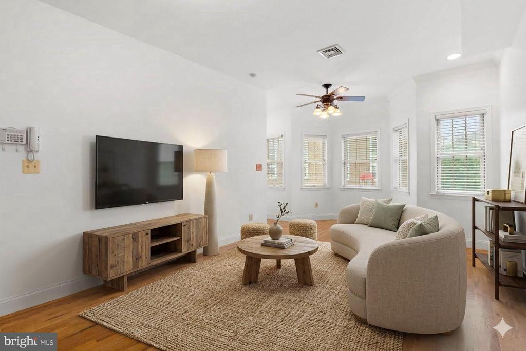 814 SOUTH STREET Unit: 2