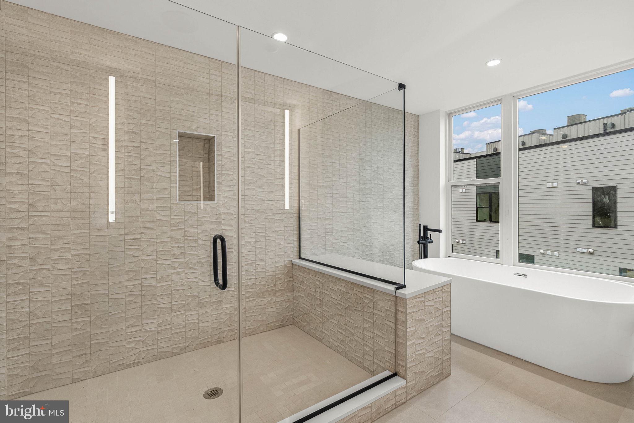 660 FAIRMOUNT AVENUE