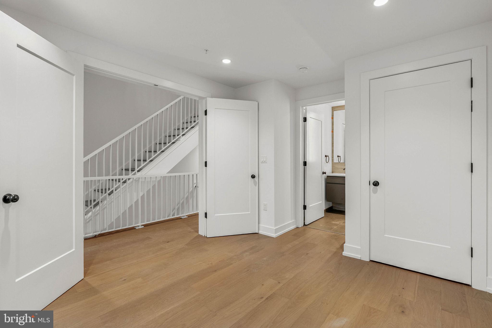 660 FAIRMOUNT AVENUE