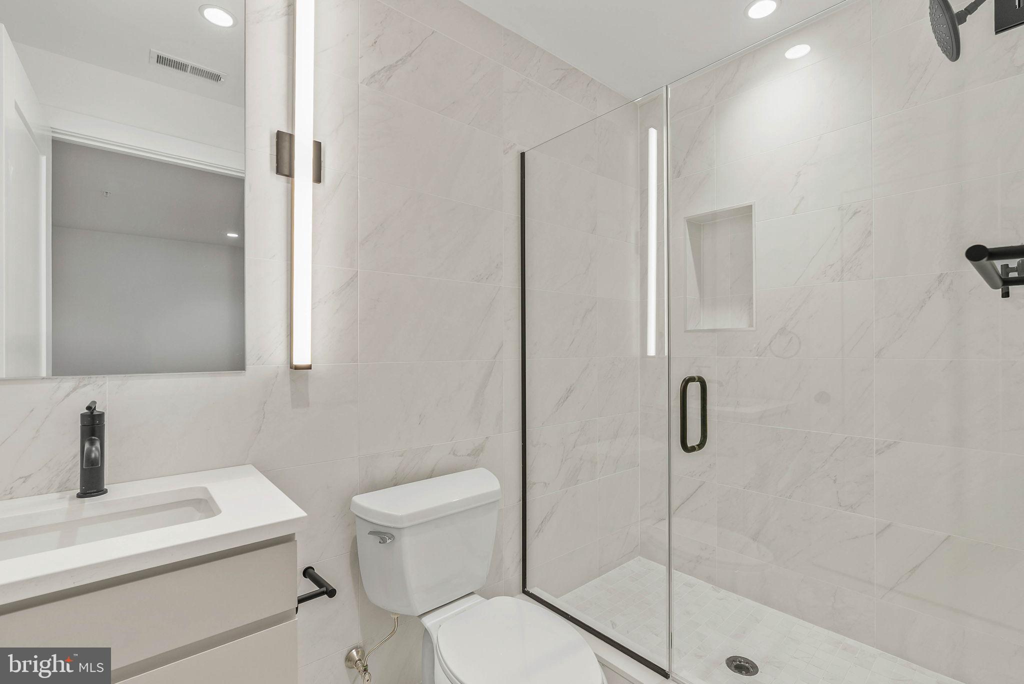 660 FAIRMOUNT AVENUE