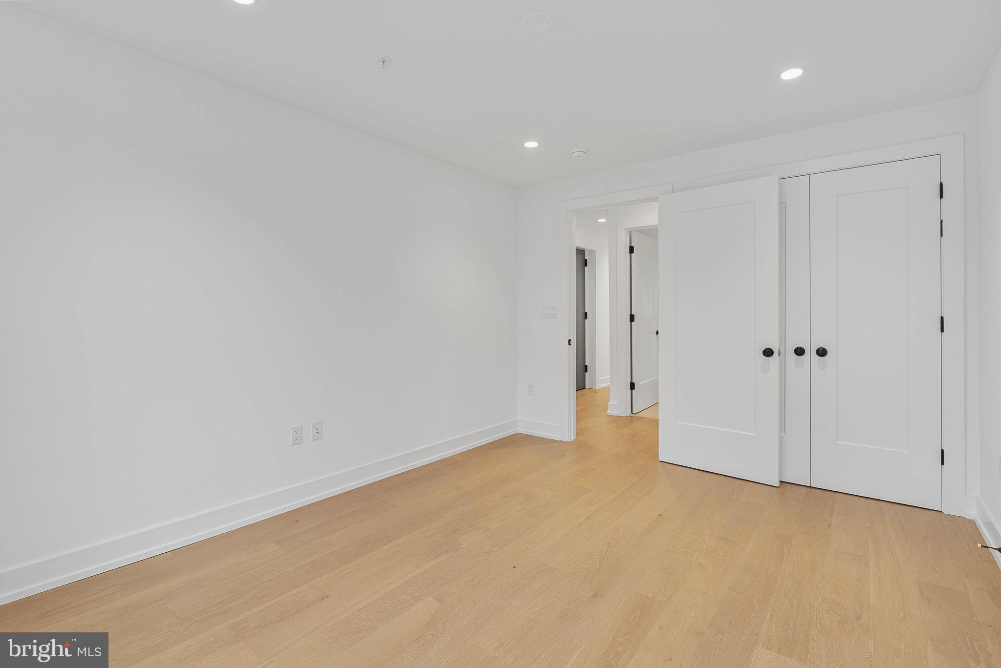 660 FAIRMOUNT AVENUE