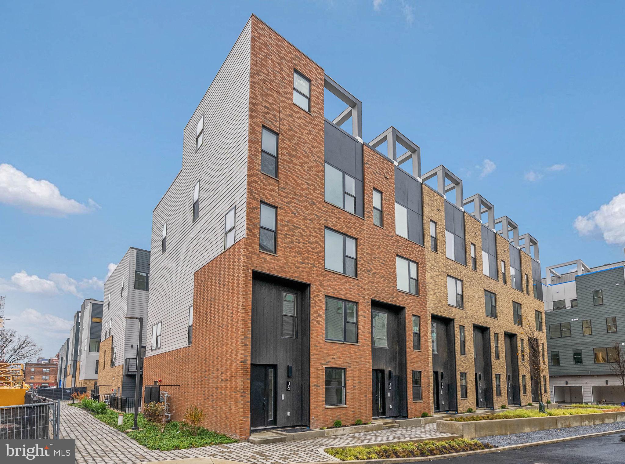 660 FAIRMOUNT AVENUE