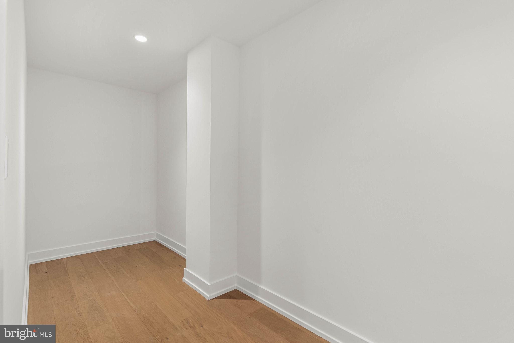 660 FAIRMOUNT AVENUE