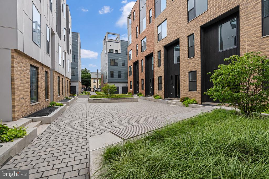 635 N 7TH STREET H4B