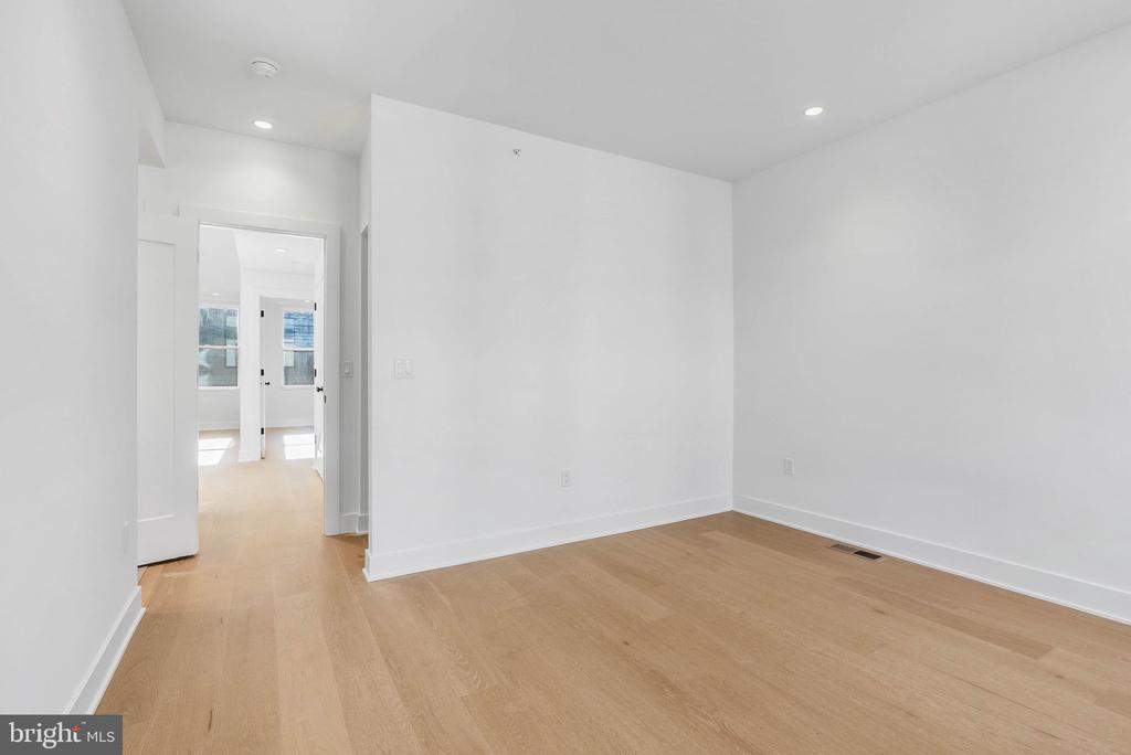 635 N 7TH STREET H4B