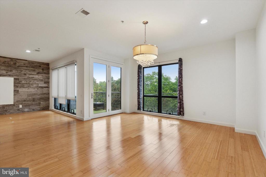 934 N 3RD STREET 50 310