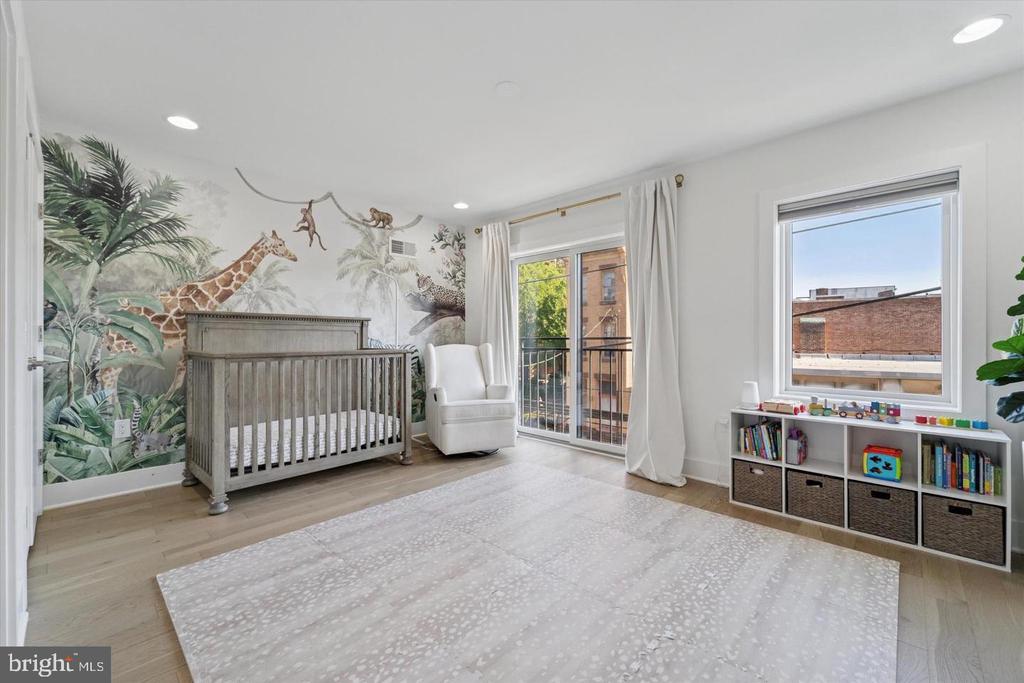 322 FAIRMOUNT AVENUE