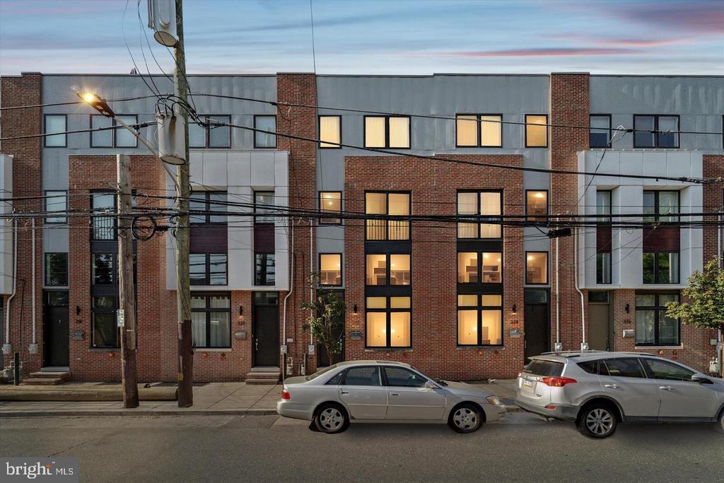322 FAIRMOUNT AVENUE
