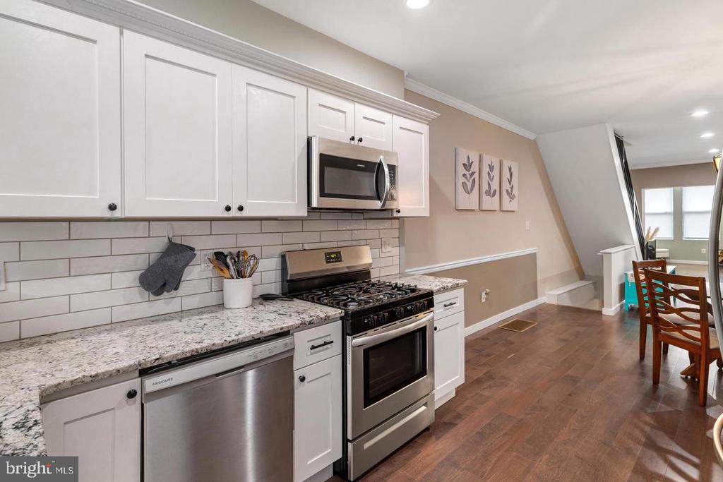 1741 GEORGES LANE